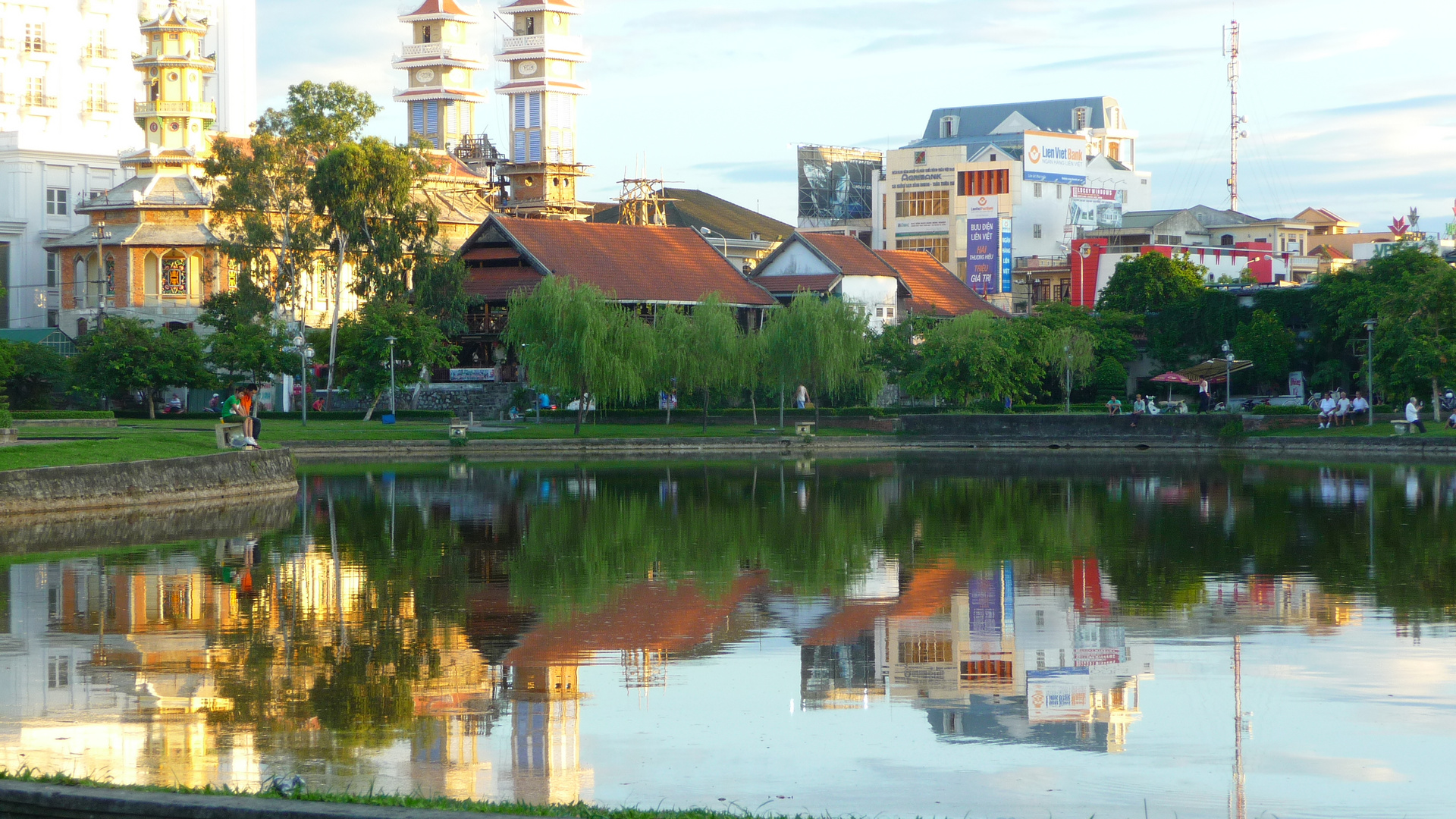 Travel through Vietnam - Hue