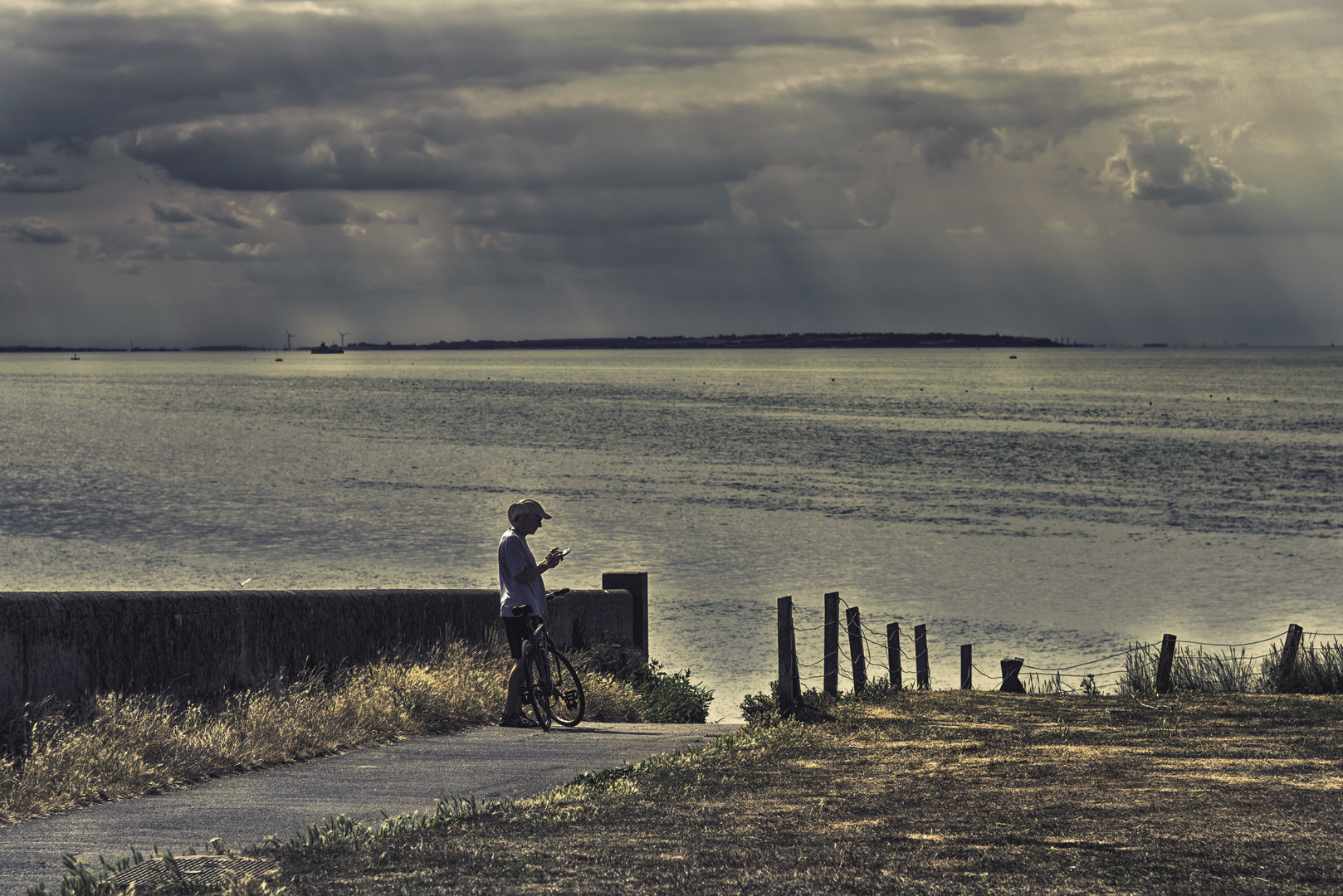 Traveller at Reculver Towers