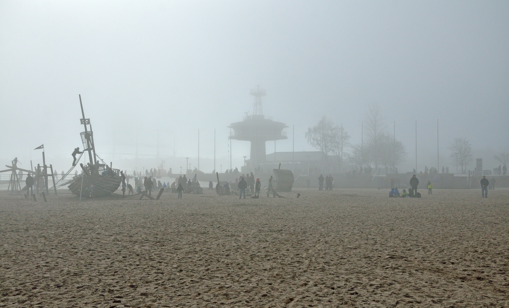 Travemünde im Nebel