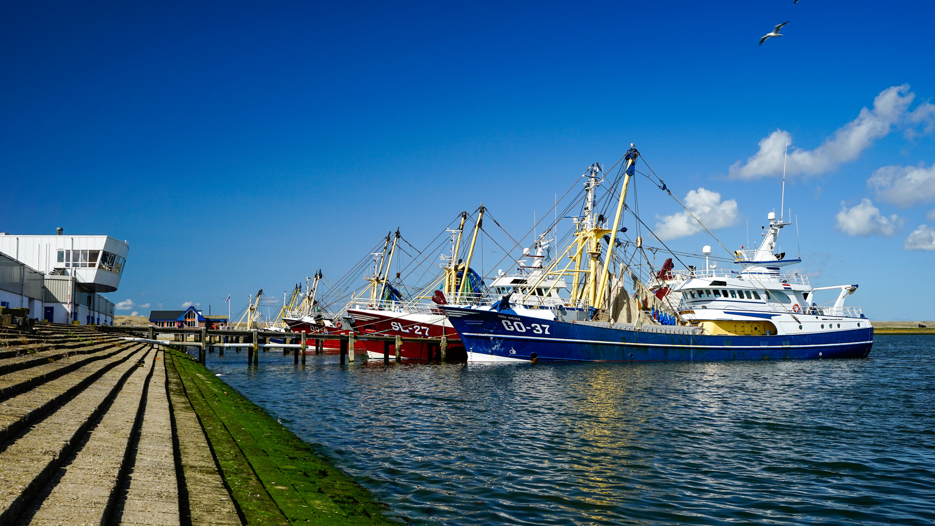 Trawler am Sonntag