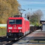 Traxx mit Rungenwagen in Altenessen