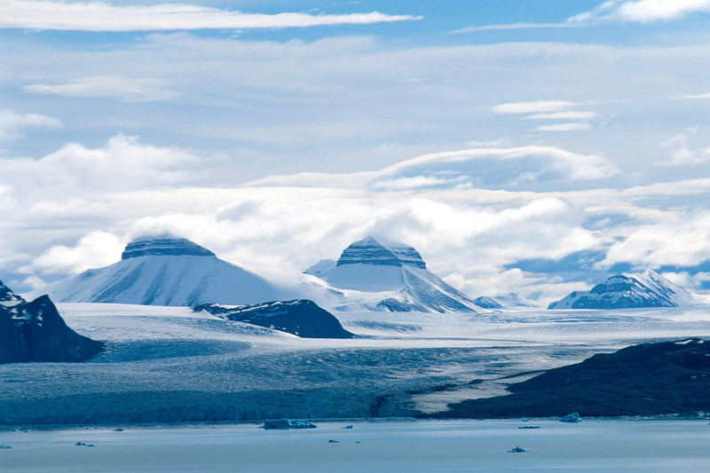 Tre Kroner, Kongsfjord