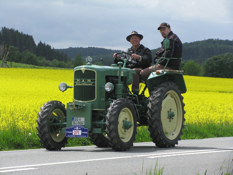 "Trecker fahrn"