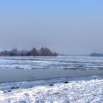 Treibeis auf der Donau - 12.Feb. 2012