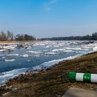 Treibeis auf der Elbe 2