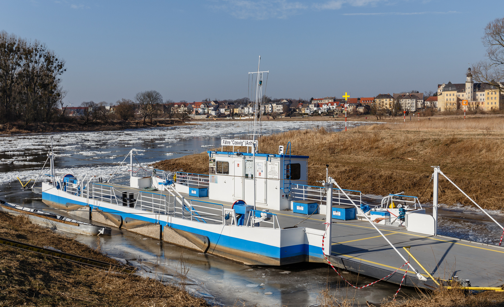 Treibeis auf der Elbe