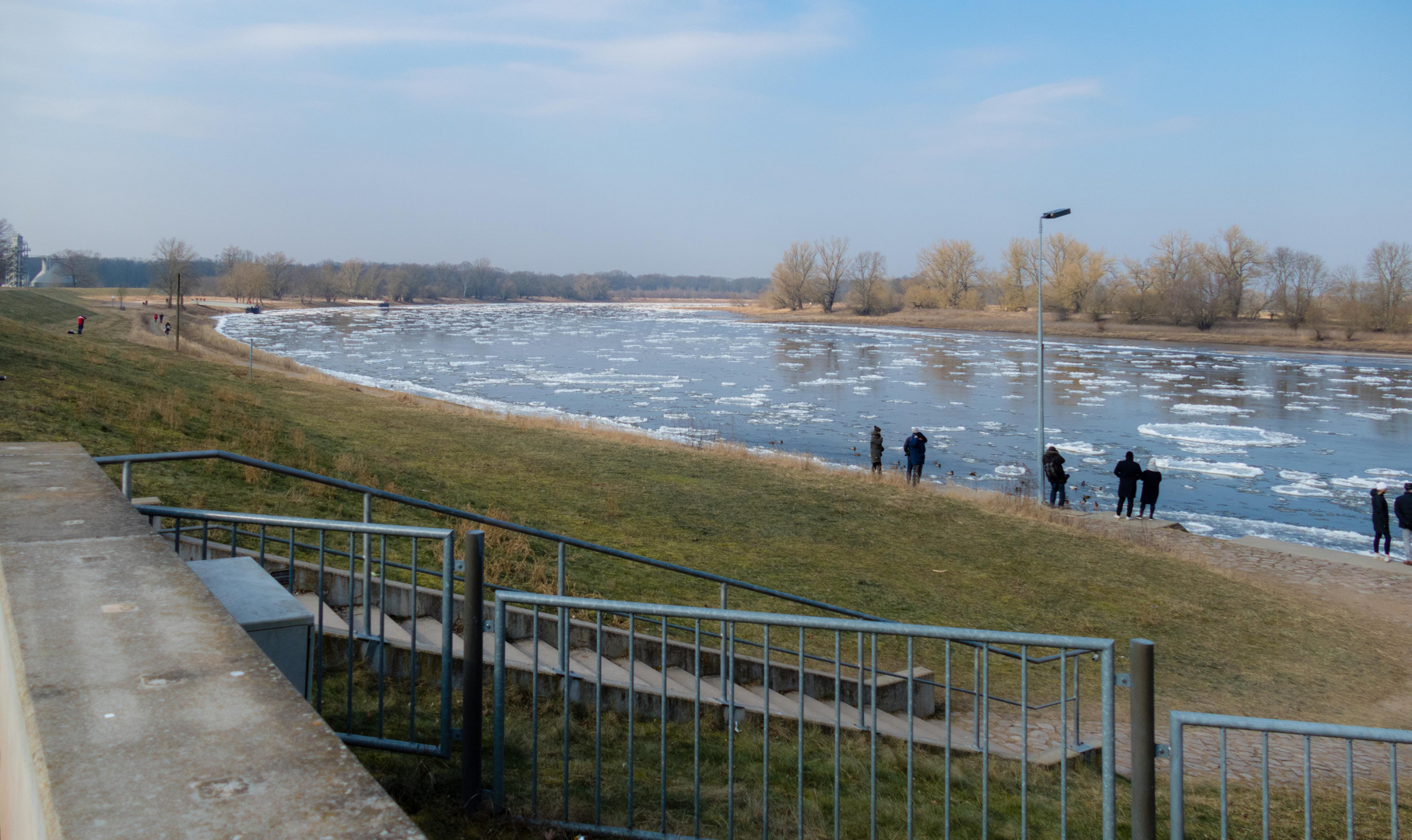 Treibeis auf der Elbe 