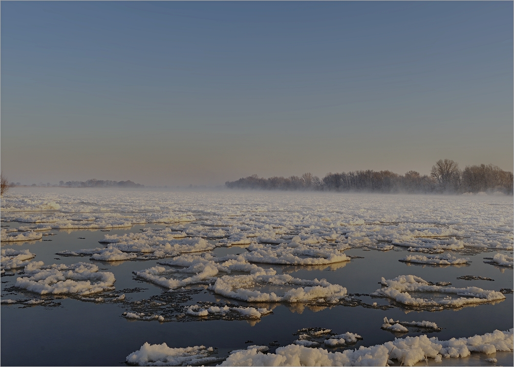 Treibeis auf der Elbe bei Bleckede