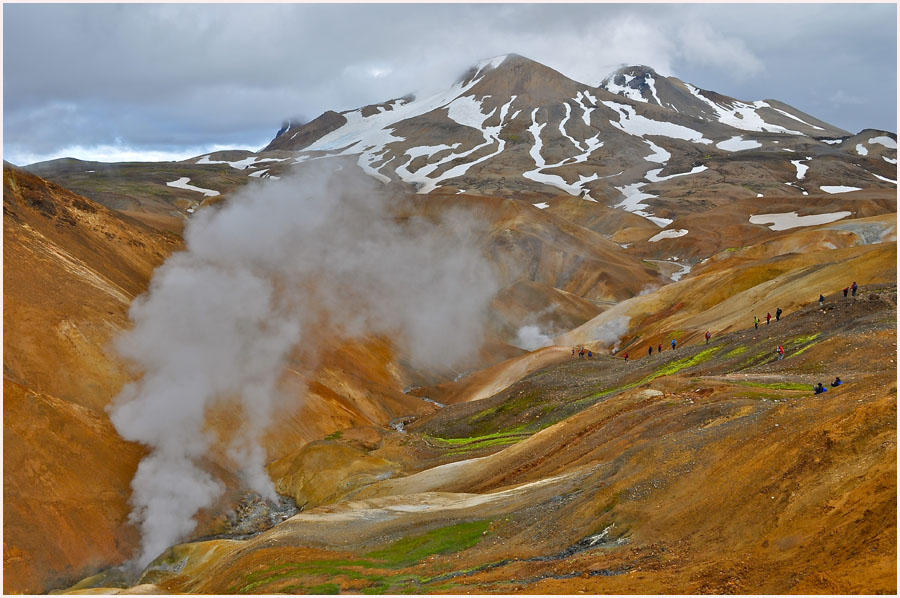 Trekking in Island