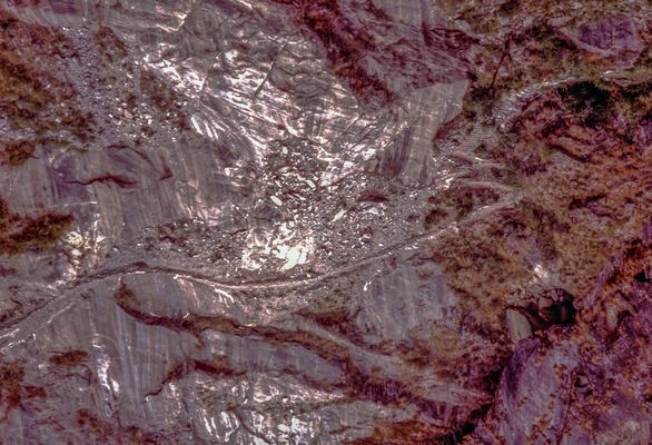 Trekkingway along the Jomsomtrek