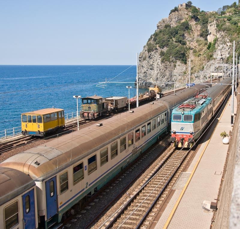 Treni al mare