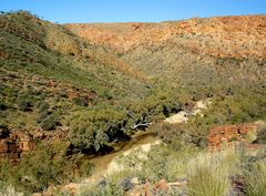 Trephina Gorge creekbed, 1