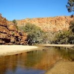 Trephina Gorge creekbed, 2