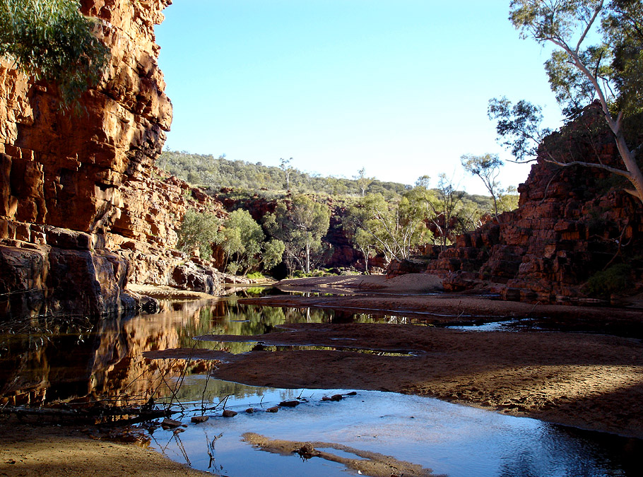 Trephina Gorge creekbed, 3