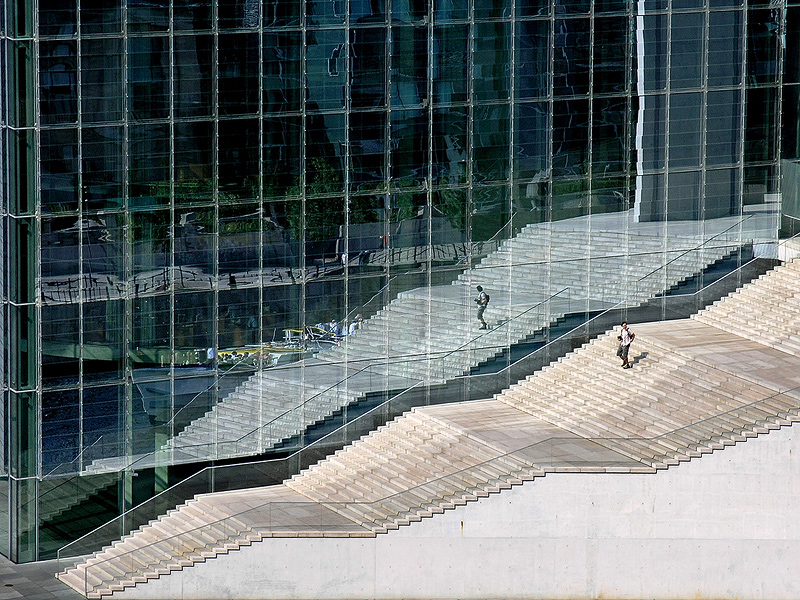 Treppe am Marie-Elisabeth-Lüders-Haus - wünsche allen einen guten Rutsch