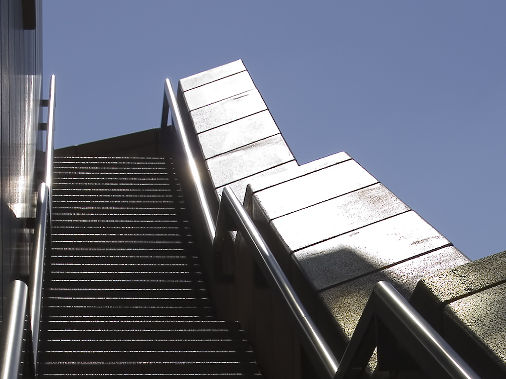 Treppe am Opernhaus ....