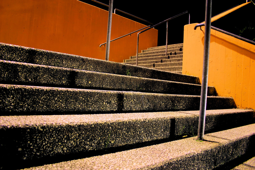 Treppe bei Nacht