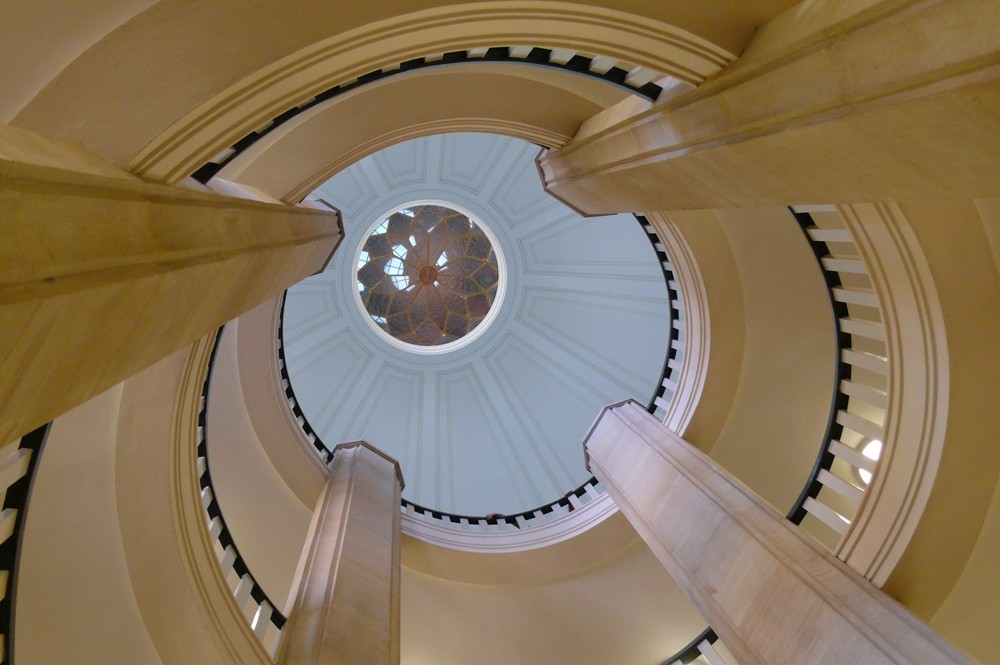 Treppe - Blick von unten