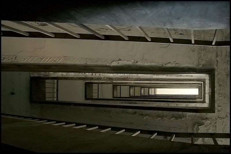 Treppe im Flughafen Tempelhof