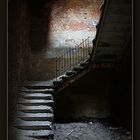 Treppe in den "Beelitz Heilstätten"