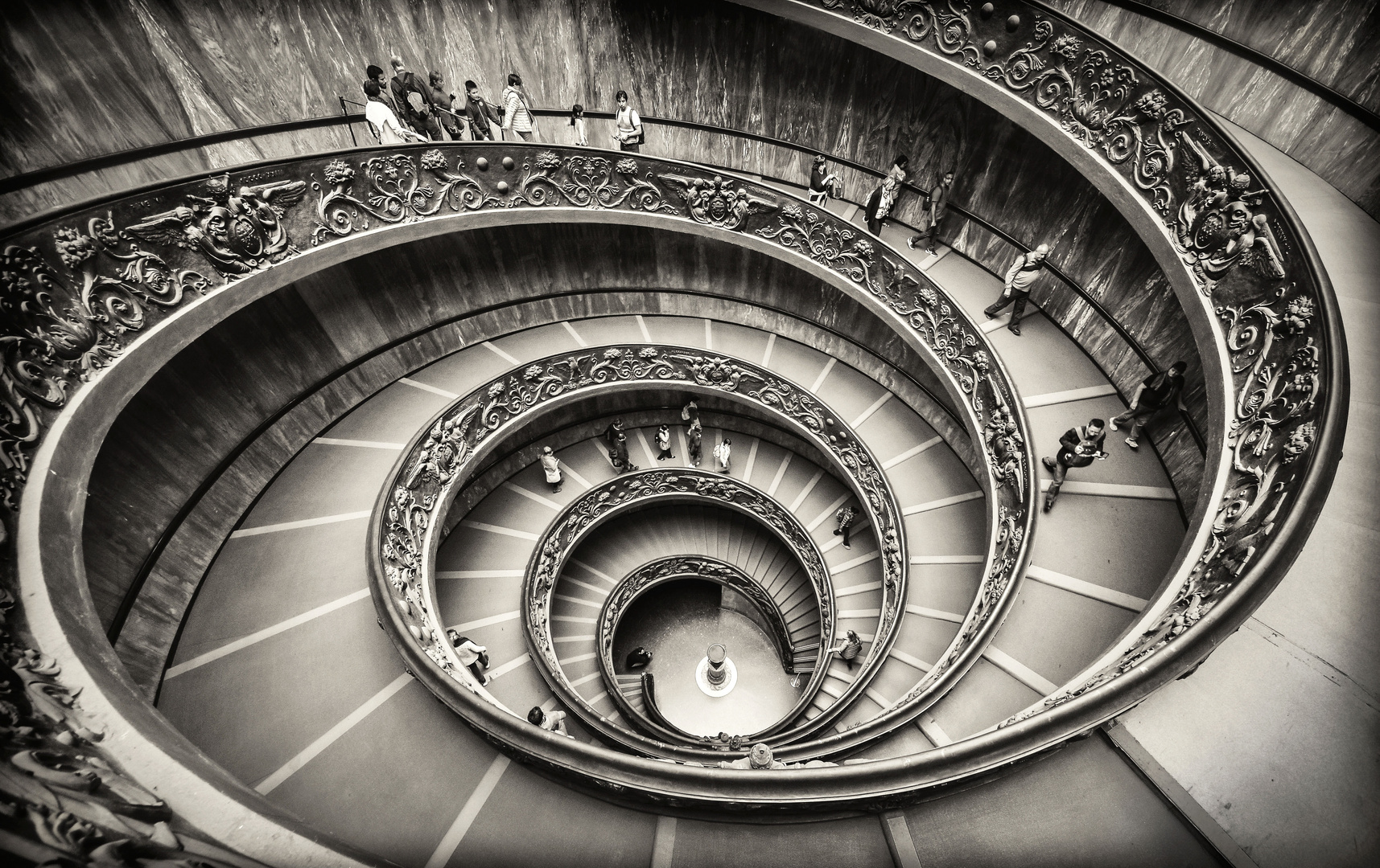 Treppe in den Vatikanischen Museen