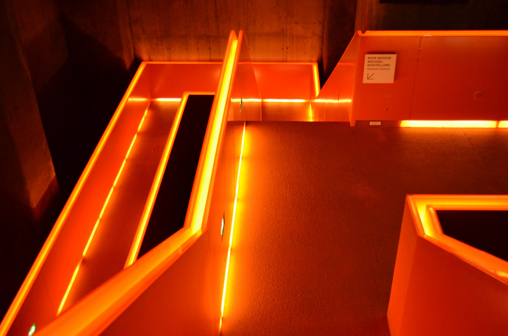 Treppe in Orange