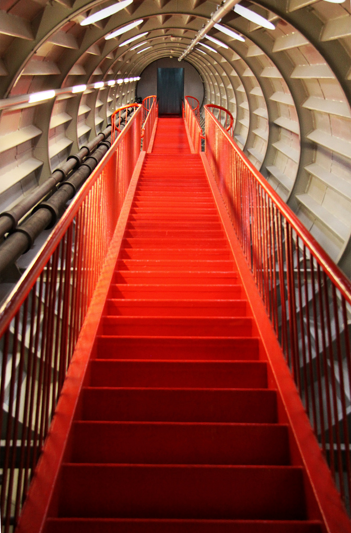 Treppe in Rot