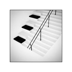 Treppe in schwarz und weiß