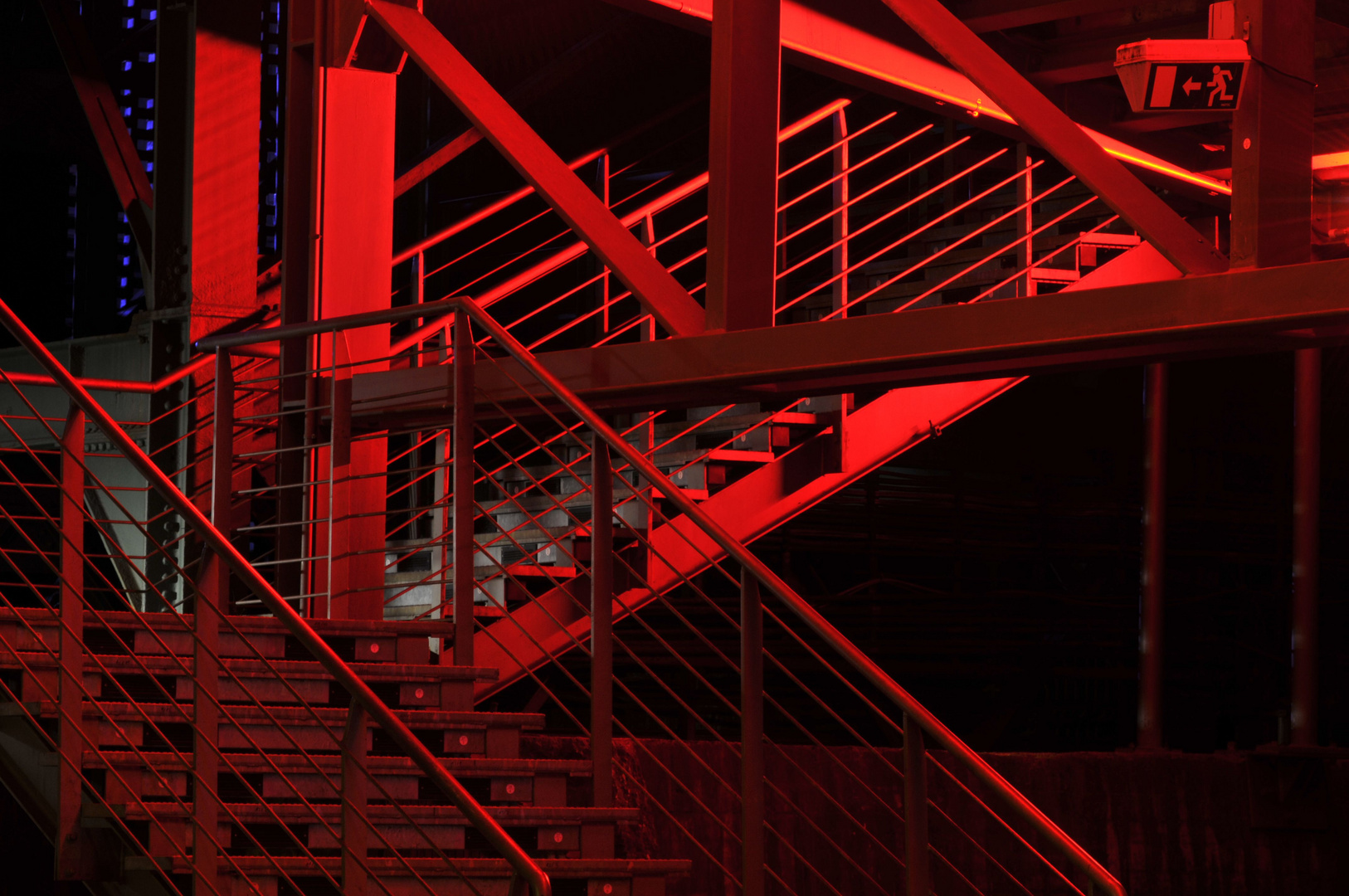 Treppe ins rot