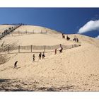 Treppe oder Aufstieg im weichen Sand?