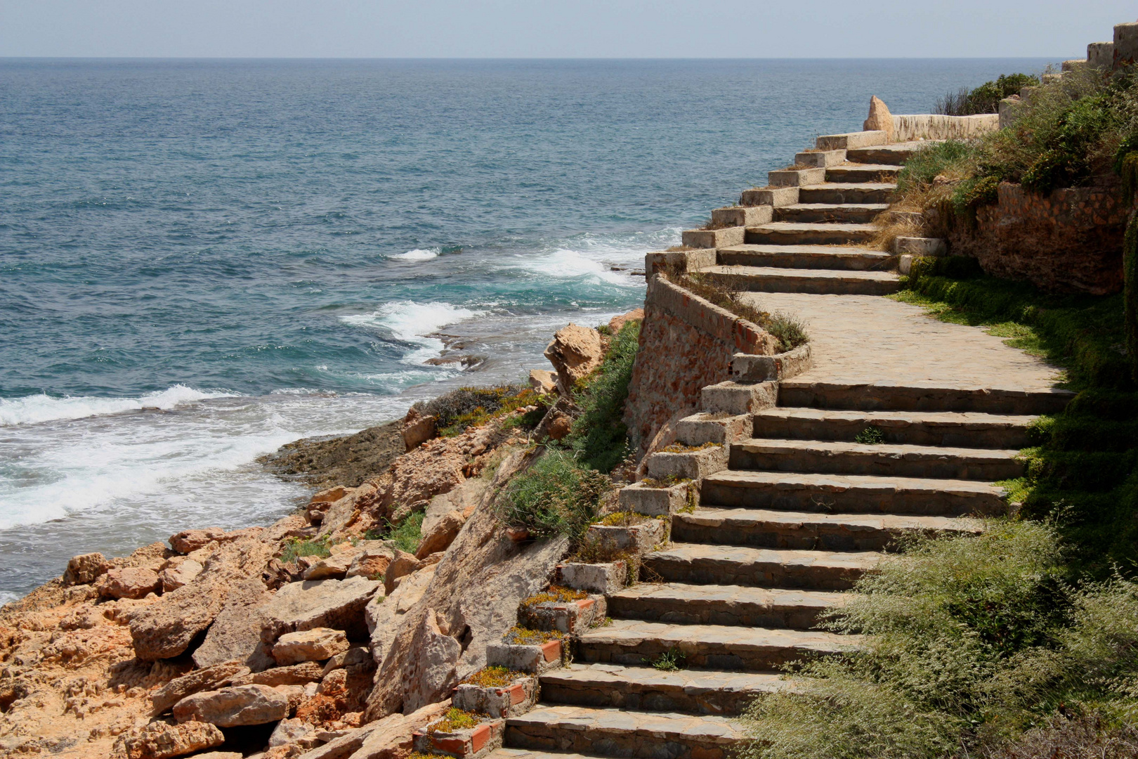 Treppe zum Meer