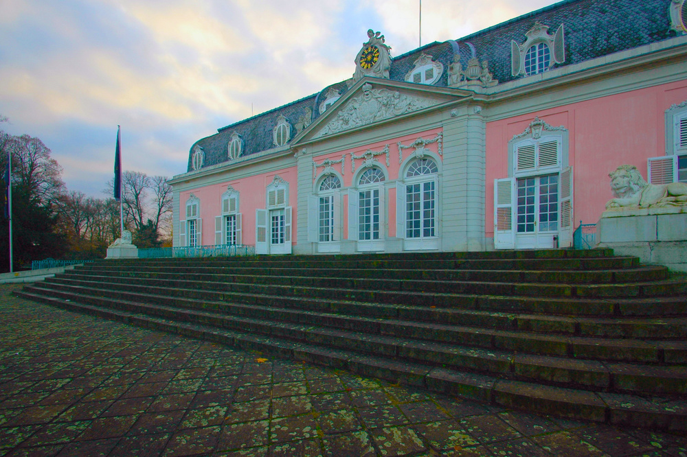 Treppen zum Schloss