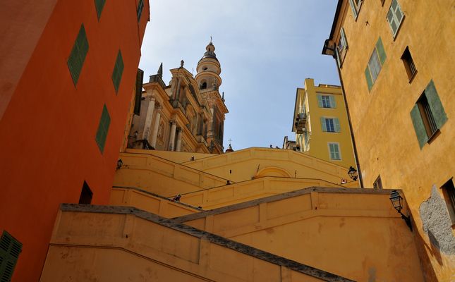 Treppen zur Basilika