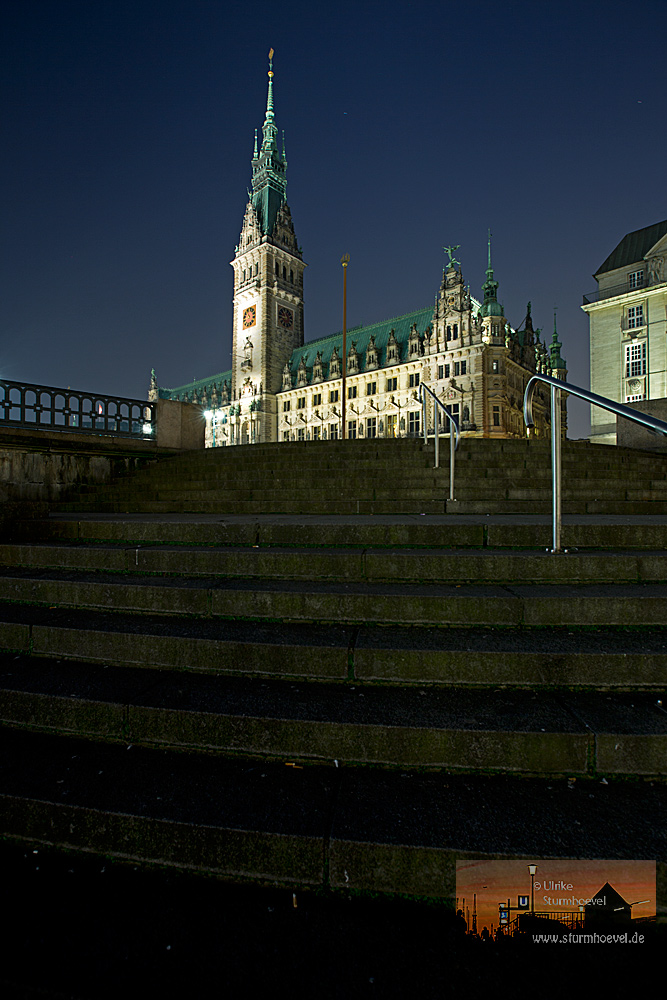 Treppenaufgang zum Rathaus