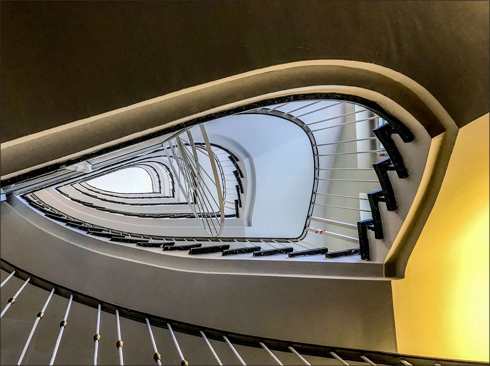 Treppenhaus Foto Bild architektur usertreffen Treppenhaus Foto Bild architektur usertreffen