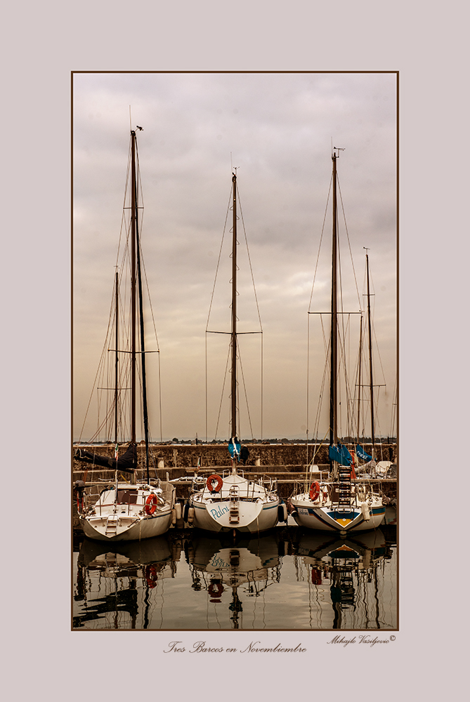 Tres barcos en Noviembre