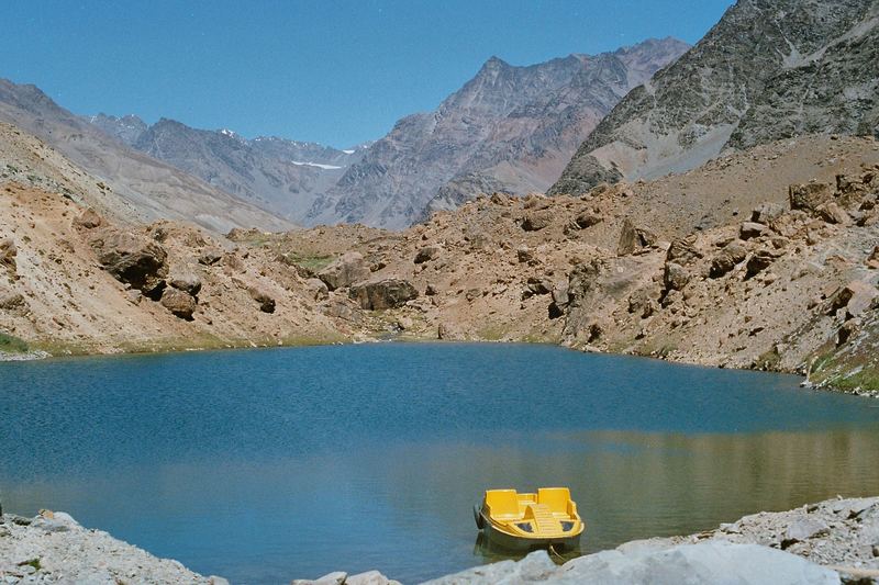 Tretboot im Himalaya - auf dem Weg nach Sachu, Indien