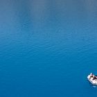 Tretboot in Blauem Wasser, Band-e-Amir, Afghanistan