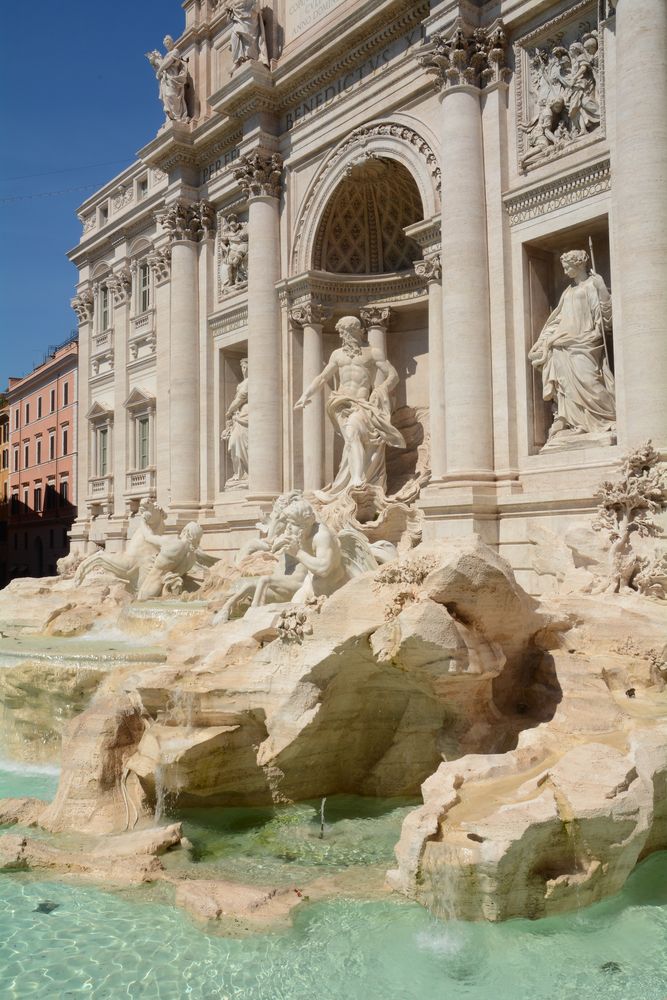 Trevi Brunnen on the Roma