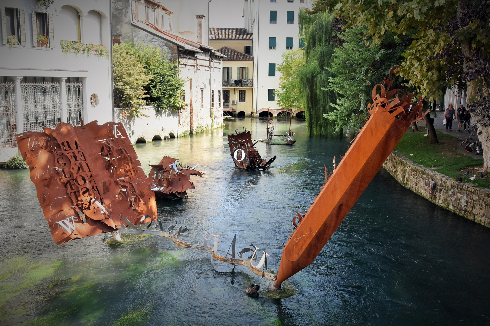 Treviso Buchstaben im Wasser