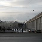 Triangolo di strade e canali