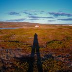 TRIANGULAR AND ALMOST HEROIC SELFIE UNDER WIDE OPEN SKIES - KLACKY SELFIE # 4