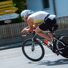 Triathlet beim Triathlon in Königsbrunn bei Augsburg