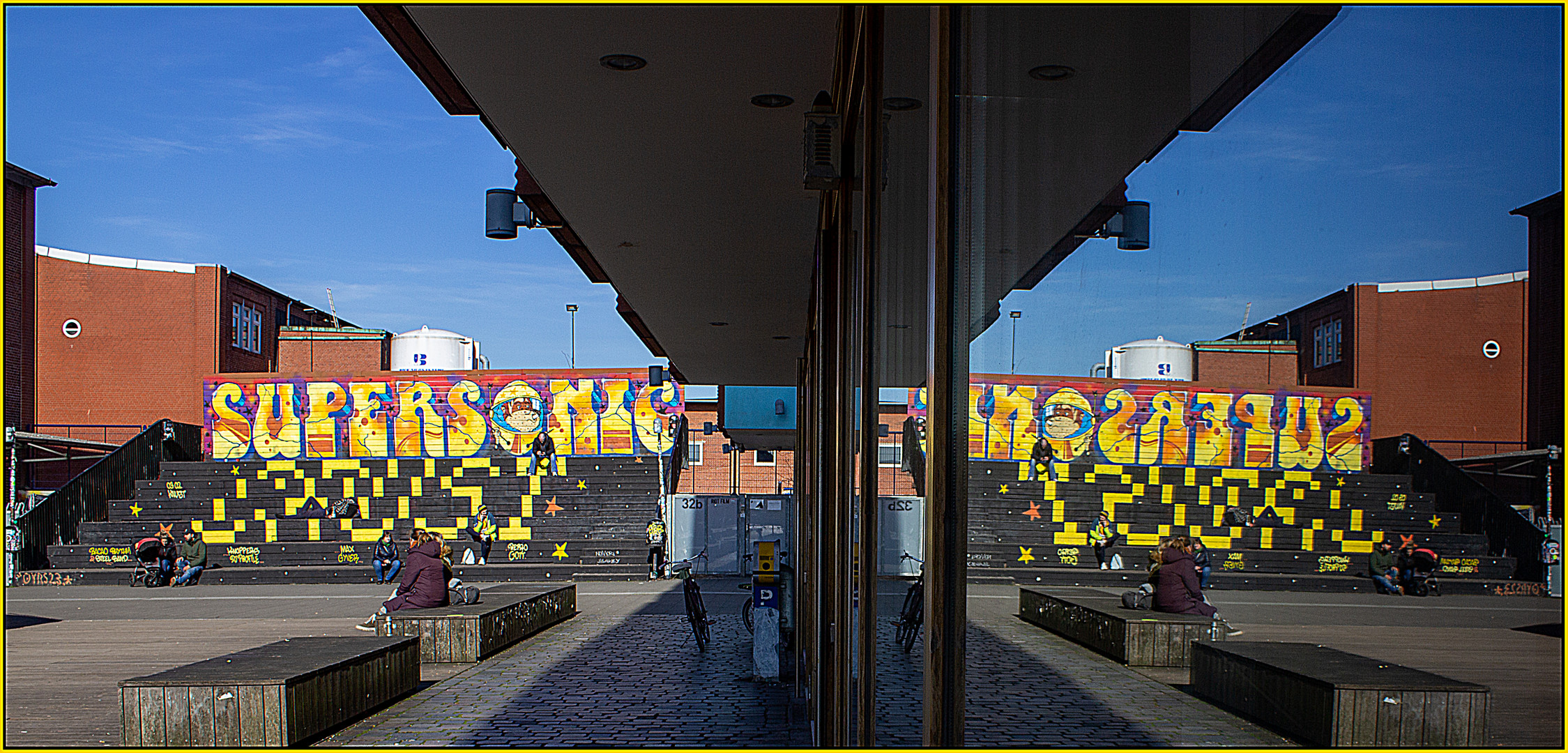 Tribüne Foto & Bild spezial, spiegelung, motive Bilder auf