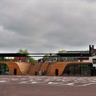 Tribüne am Platz bei' m schiefen Turm