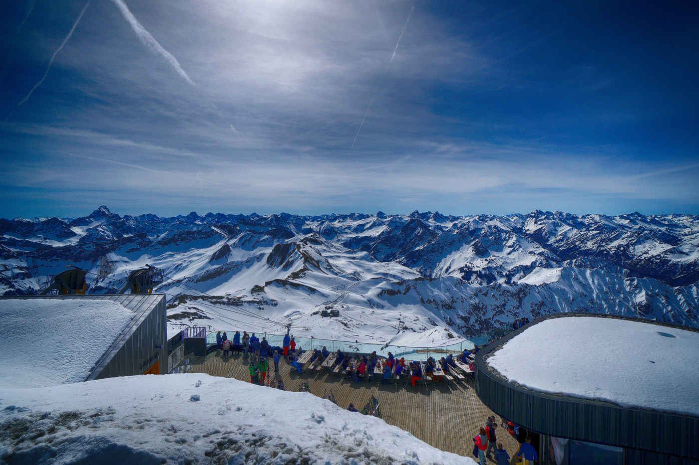 Tribüne der Alpen