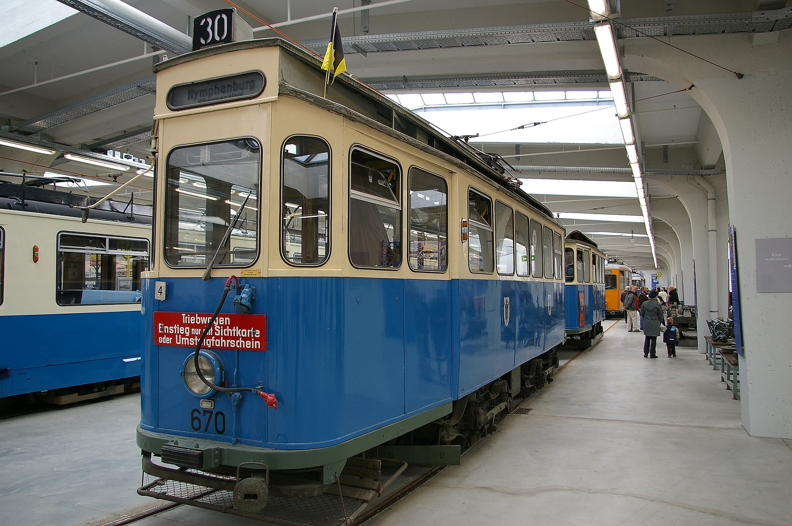 Triebwagen 670 der Münchner Straßenbahn