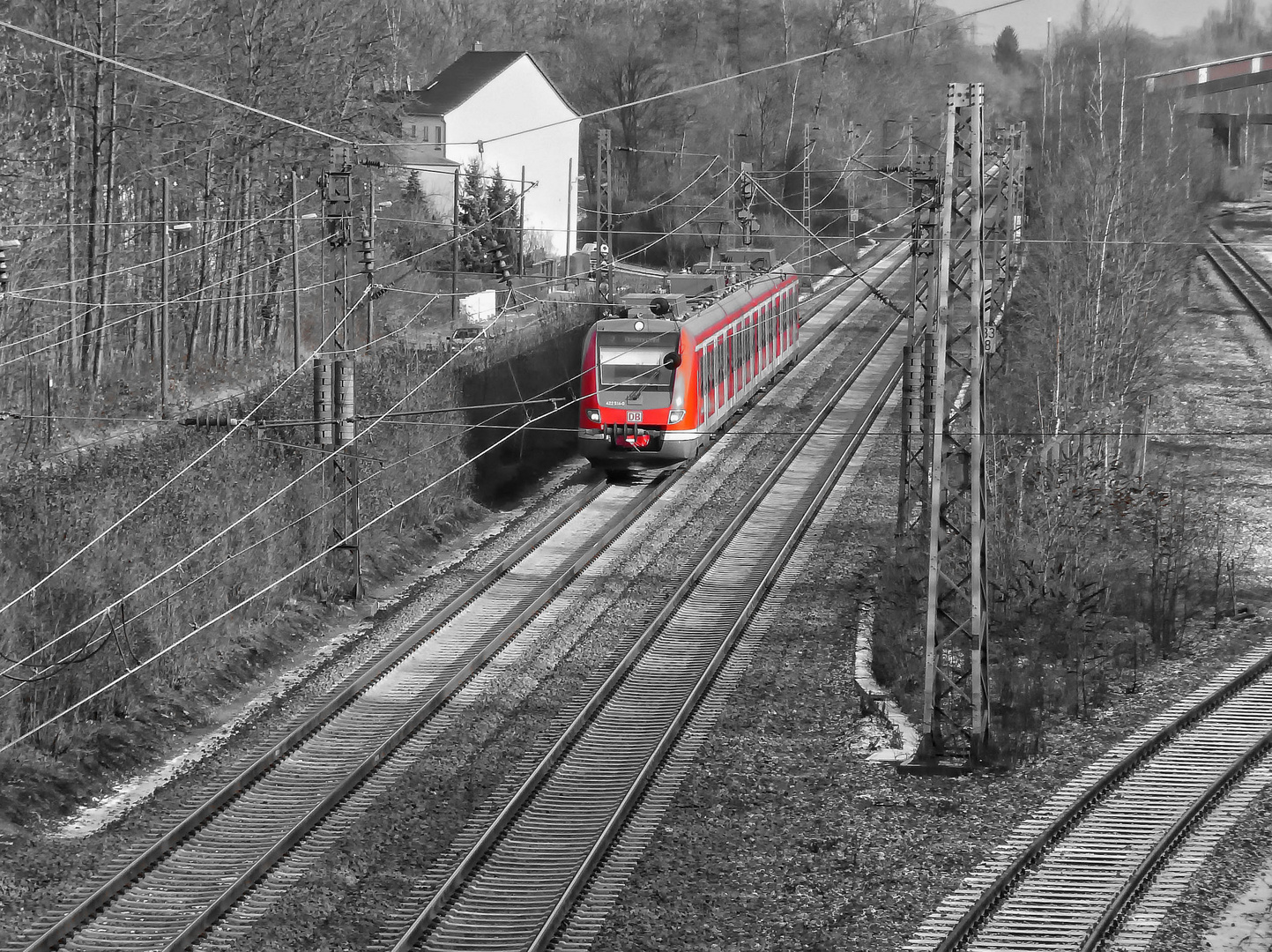 Triebwagen auf Höhe Zollverein