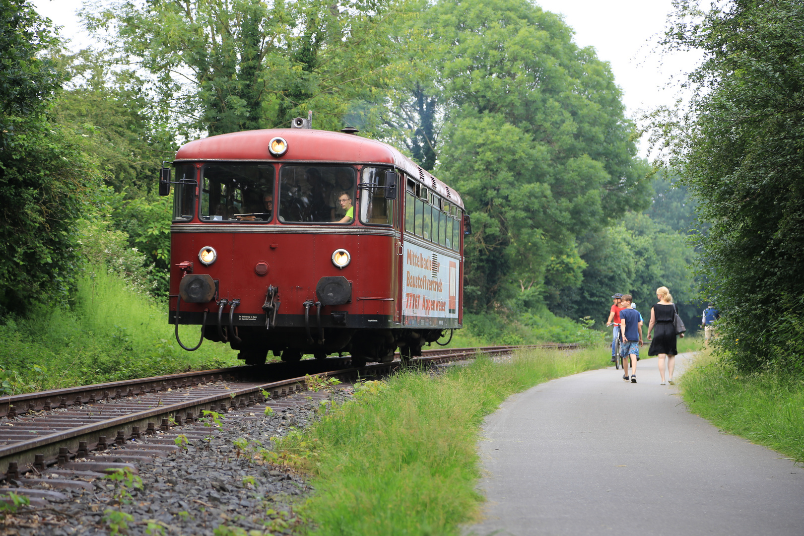 Triebwagen BR 798 / VT 98 IMG_5295