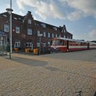 Triebwagen der Midtjyske Jernbaner nach Thyboron im Bahnhof Lemvig